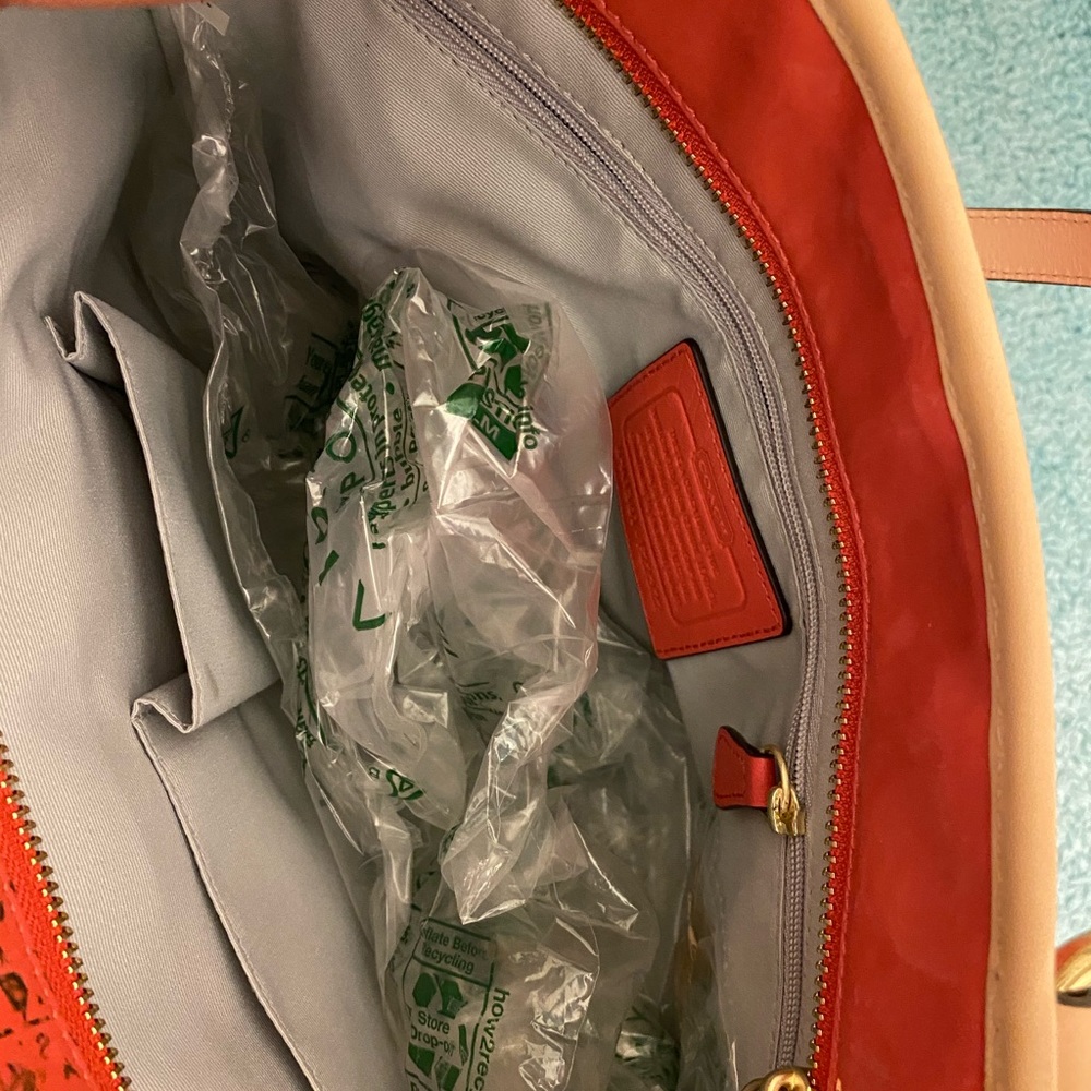 Bag - Picture 3 of 10